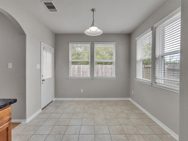 Building Photo - 10223 Sierra Grace Ln