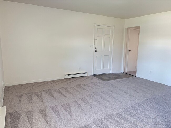 Photo - Large 2 bedroom apartment with washer/drye... Unit 1431-D