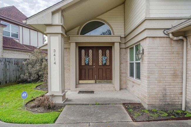 Building Photo - 3414 Ashfield Dr