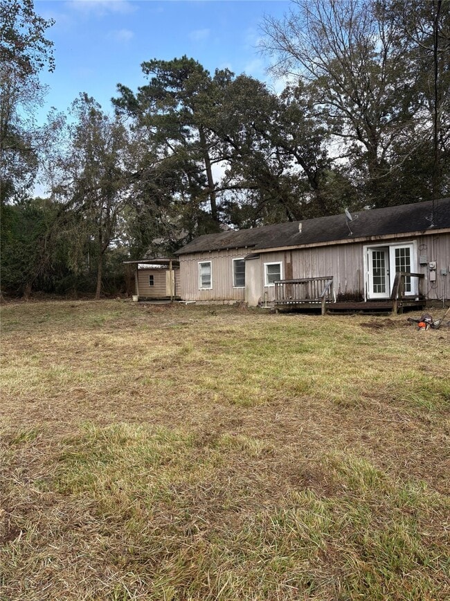 Photo - 905 St Lawrence River Rd