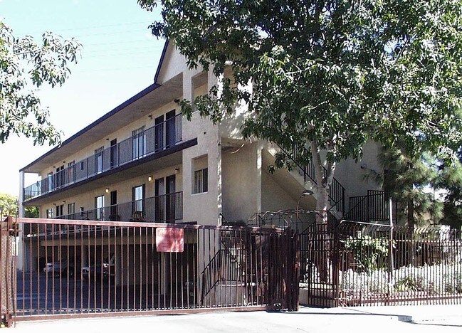 11959 Runnymede Street - Whitsett Estates