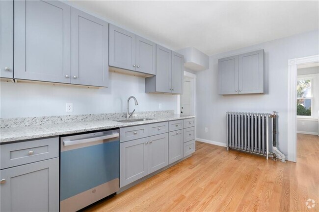 Building Photo - 41 E Bowery St Unit One Rental