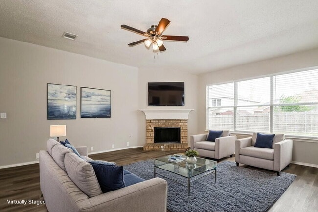 Photo - 6730 Meadowcrest Dr