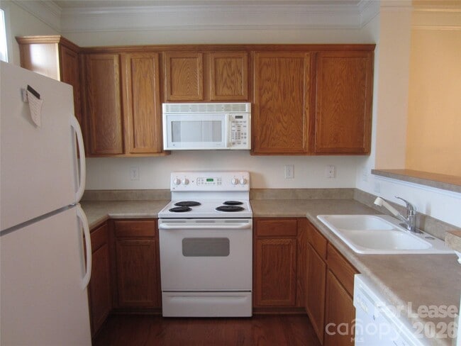 Photo - 216 Welton Way