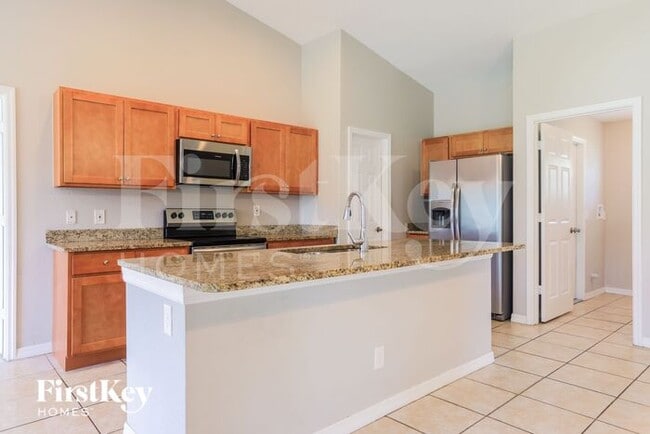 Photo - 4570 Lummus St