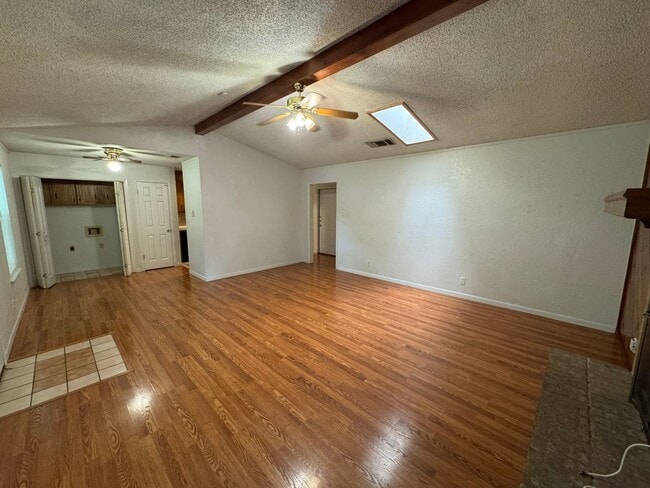Photo - 3-Bedroom Apartment for Rent in Killeen