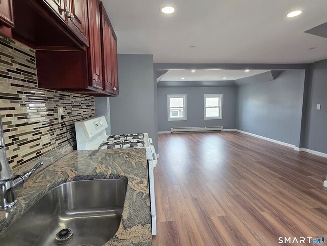 Photo - 68-70 Westfield Avenue Unit