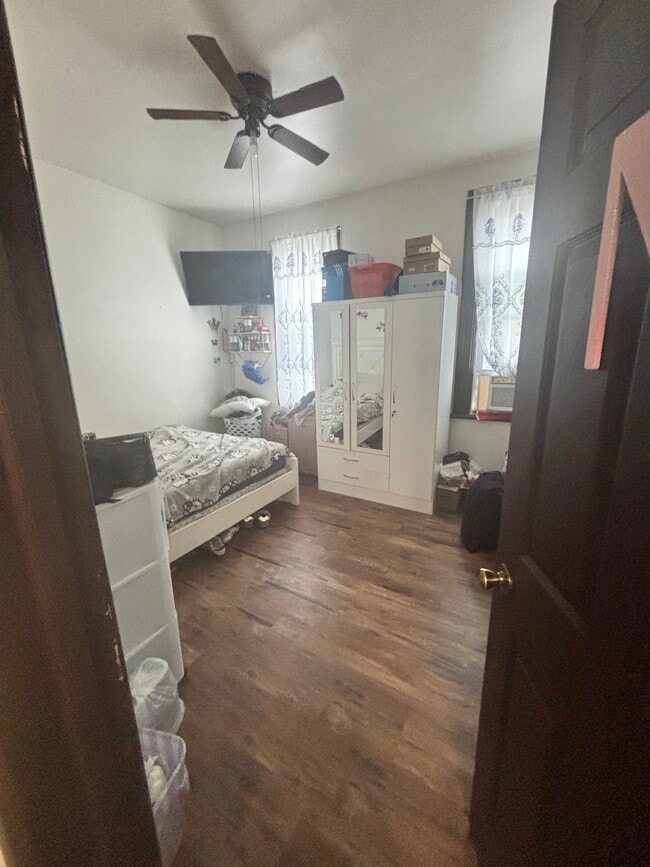 Photo - 23 Nelson Ave Unit 2nd floor