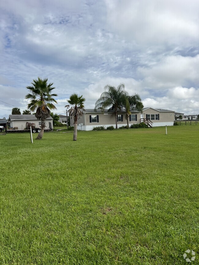 Building Photo - 5255 Star Line Dr Rental