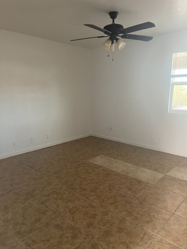 Photo - 220 W 9th St Apartment Unit 306