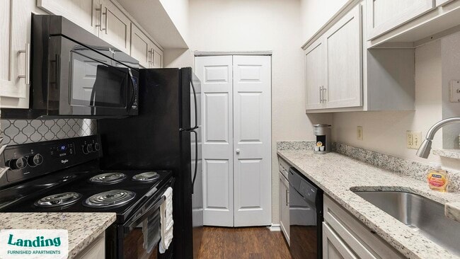 Photo - 165 Forestbrook Dr Unidad 217.1410985