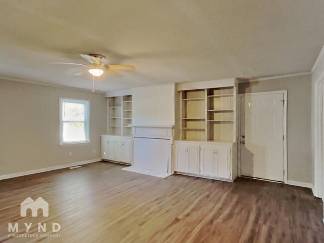 Photo - 4812 Kaplan Dr