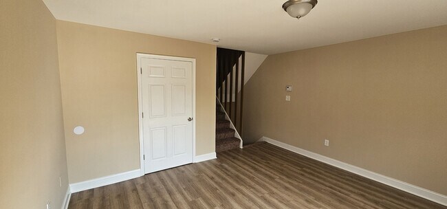 30X Hendrickson Ln Unit 1