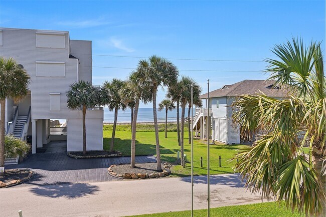 Photo - 18418 E De Vaca Ln