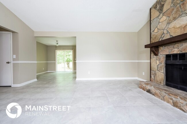 Photo - 5722 Phillips Dr