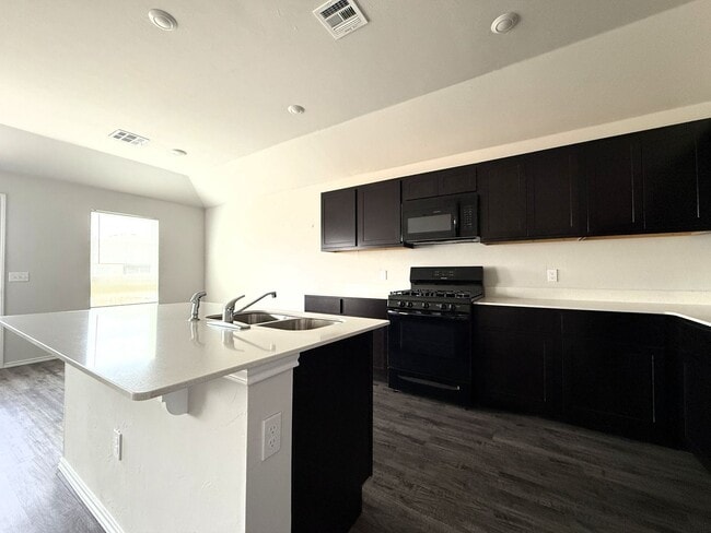 Photo - 2032 Dillards Dr