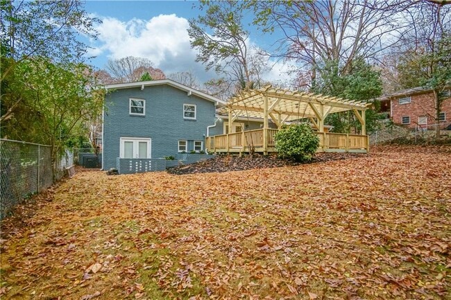 Photo - 2640 Casher Dr