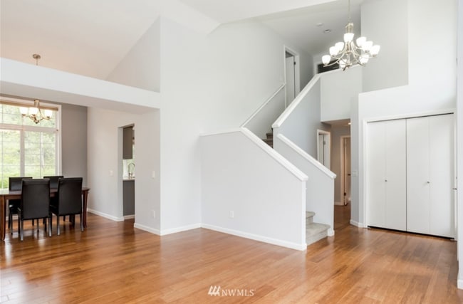 Photo - 2319 210th St SE