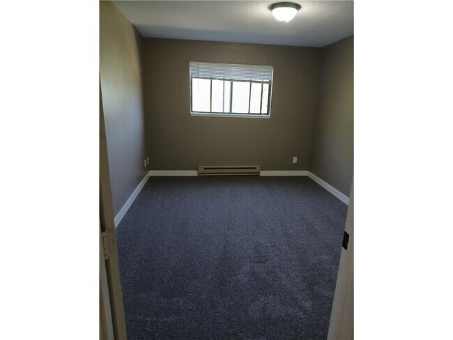 Photo - 901 Country Club Dr Unit 204