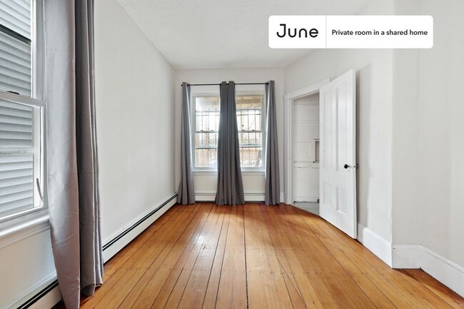 Photo - Room in Shared 4 bed/1 bath home Unidad C