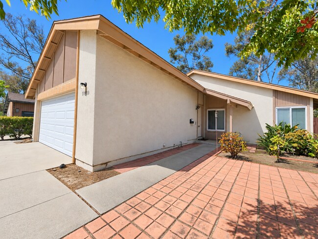 10930 Red Rock Dr