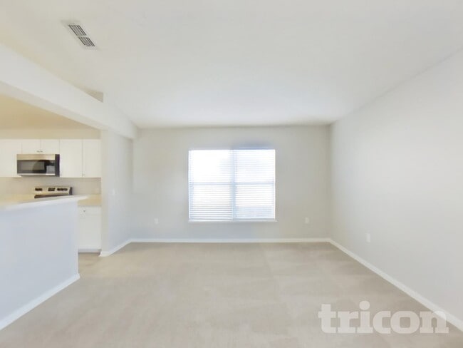 Photo - 7121 High Bluff Rd