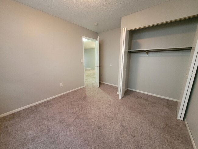 Photo - 1114-1116 East McKinley Avenue Unit 1114 East McKinley Avenue