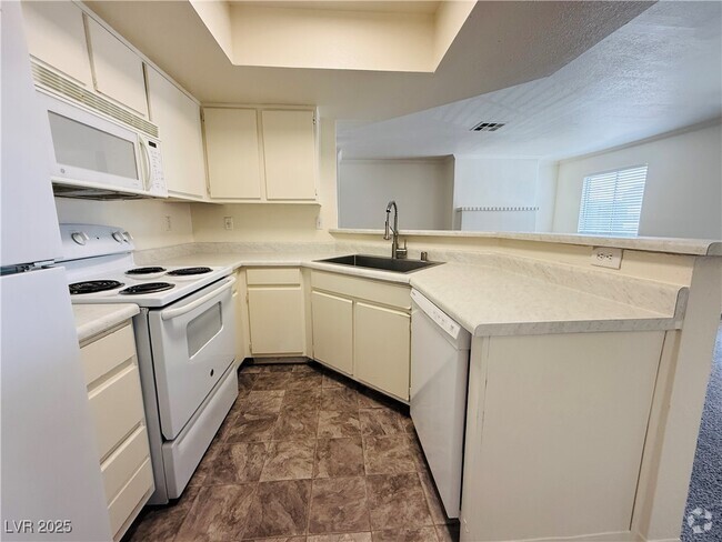 Building Photo - 8600 W Charleston Blvd Unit 2117 Rental
