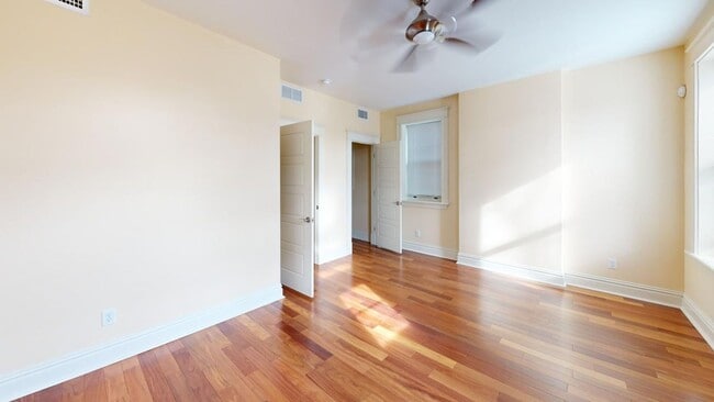 Photo - 4338LC Arco Ave. (Mahogany) Unit 4338 - A