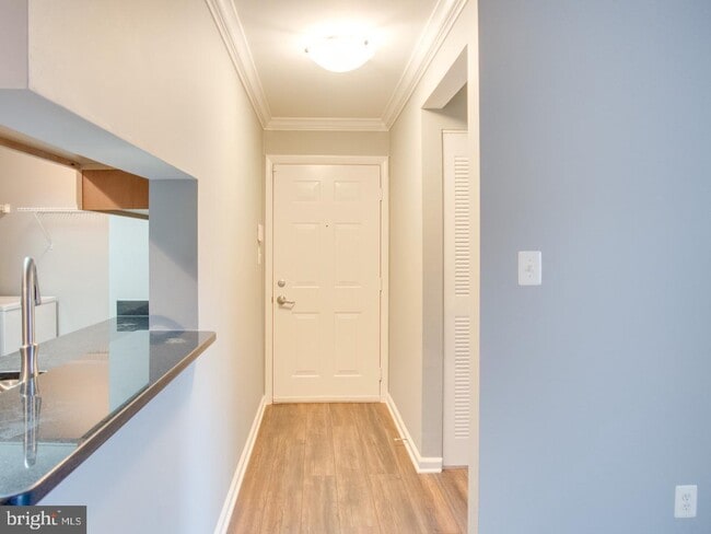 Entrada - 11710 Olde English Dr Unidad G