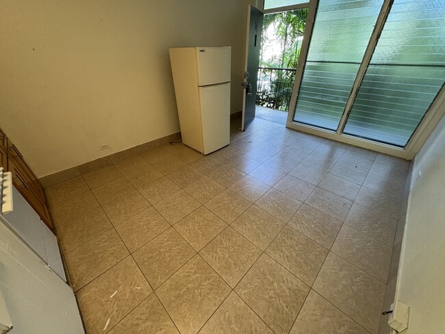 Photo - 2126 Lau‘ula St