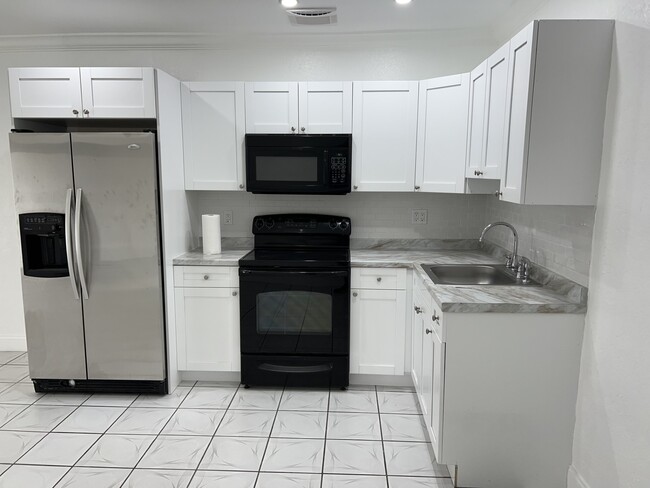 Kitchen - 649 W 14th St Unit 649 W 14th st Hialeah ,FL
