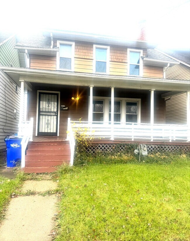 3bedroom/1bath $1,100/month - 3bedroom/1bath $1,100/month House