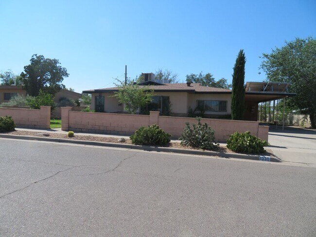 4 Bedrooms, 1.5 bath Home For Rent with Al... - 4 Bedrooms, 1.5 bath Home For Rent with Al...