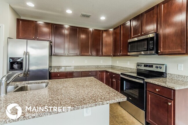 Photo - 260 Milestone Dr