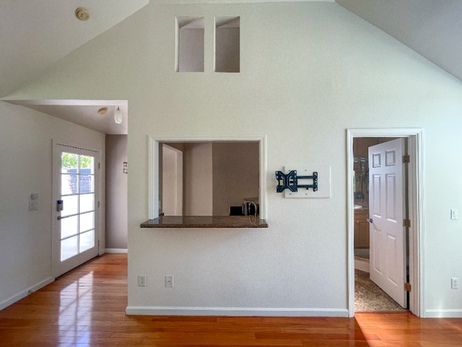 Photo - 170 Bales Dr