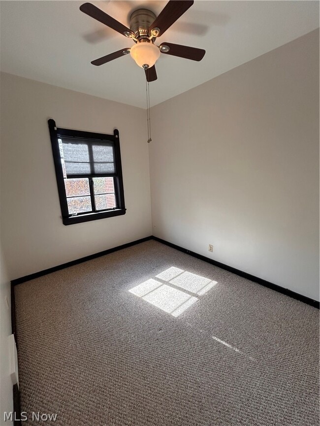 Photo - 1707 W 31st Pl