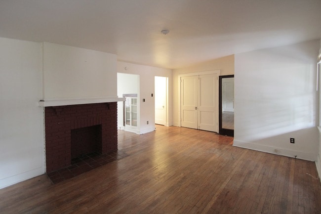 Photo - 320 Whitney Ave Unit 320