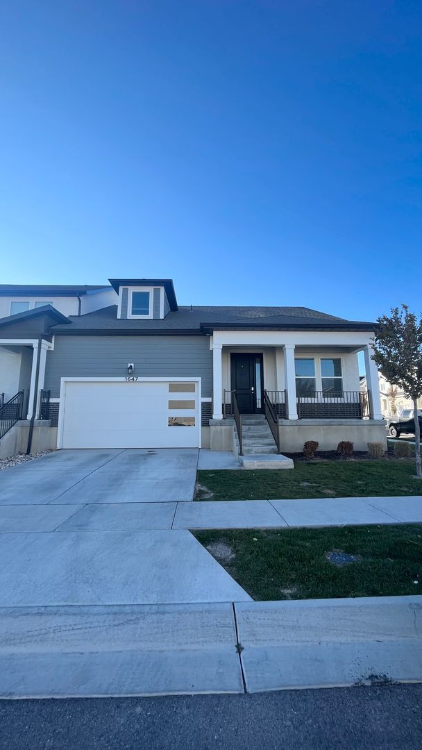 5 Bedroom/3 Bathroom Townhome in Lehi - 5 Bedroom/3 Bathroom Townhome in Lehi