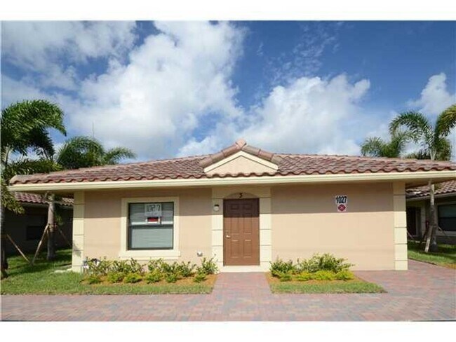 Photo - Villas Apartments in Fort Lauderdale