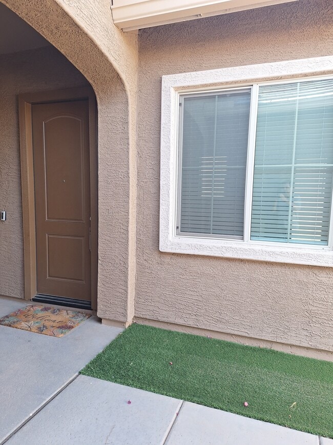 Photo - 24426 N 163rd Dr