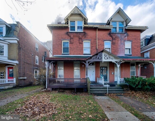 Photo - 1020 W Main St Unit 3