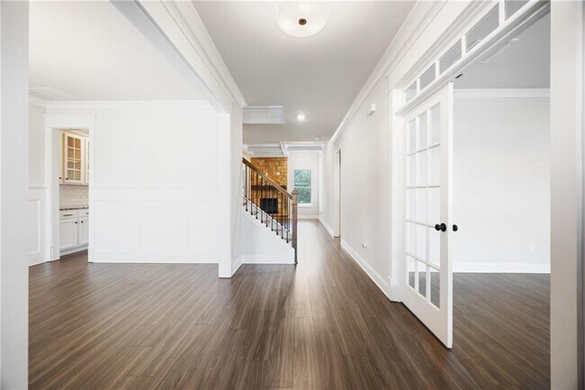 Photo - 130 Logan Pass Dr