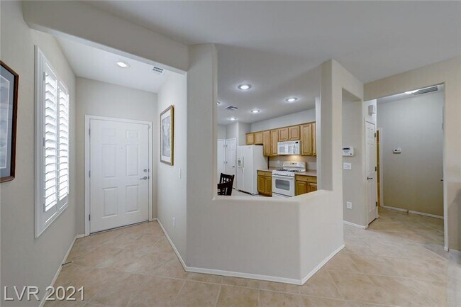 Photo - 2521 Starlight Valley St