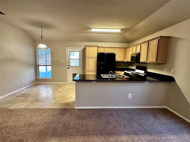 Photo - 1140 Roundrock Dr