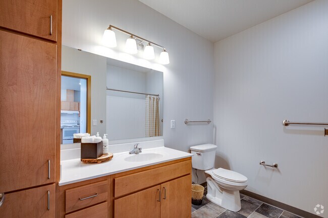 1BR, 1BA - 701SF