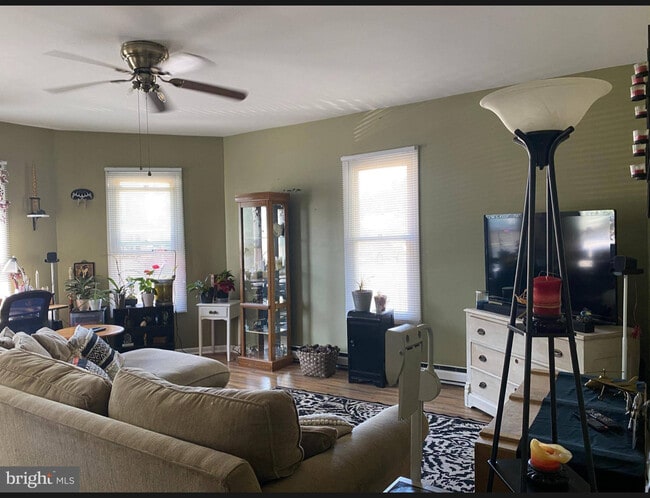 Photo - 211 Greenridge Rd Unidad B