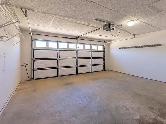 Photo - 128155 Meadowview Dr