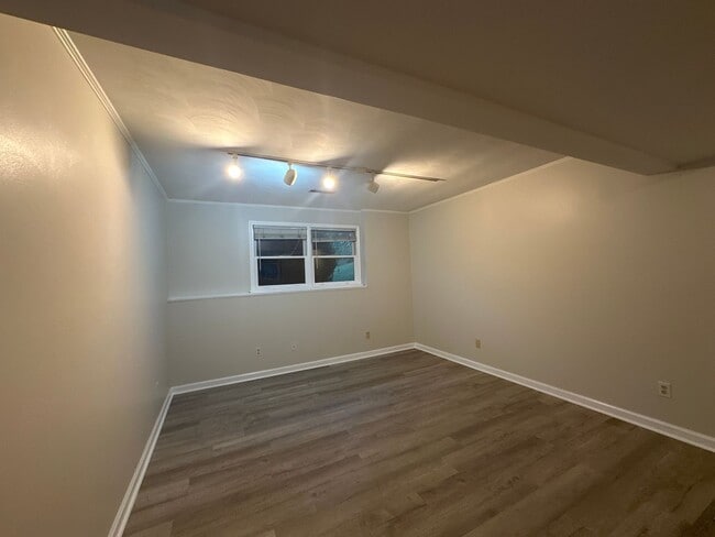 Photo - Salem 4 BR Home