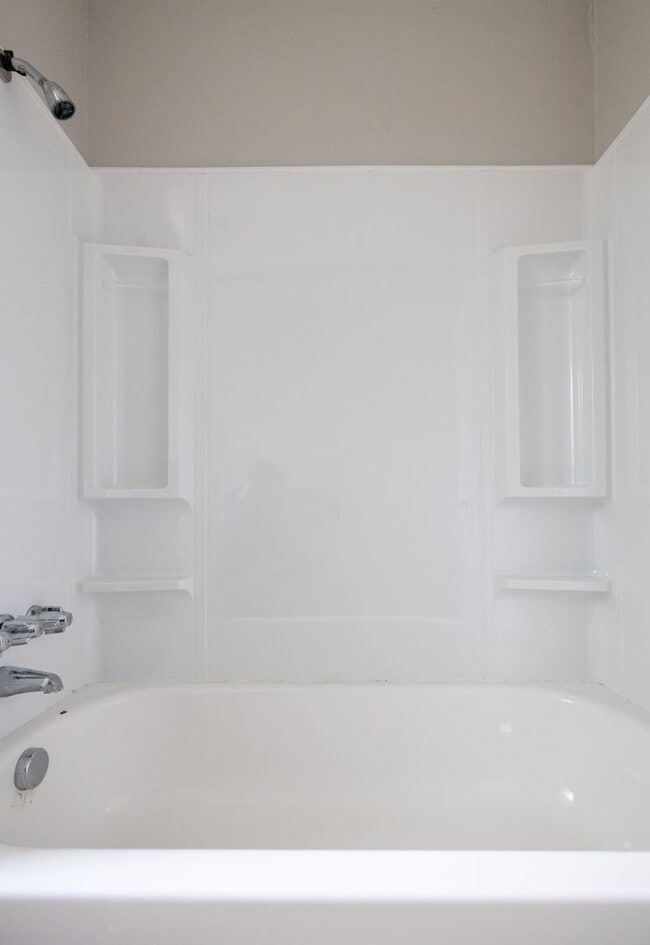 Photo - Fallowfield Apartments